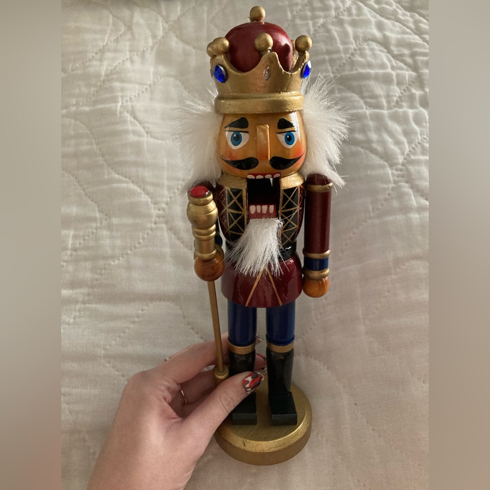 Nutcracker king
